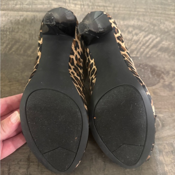 BP Leopard Print Peep Toe Heels - Picture 6 of 7